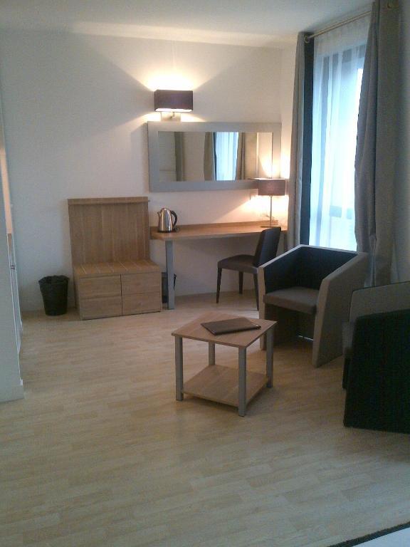 Tulip Inn Lille Grand Stade Residence Prochainement Twenty Business Flats Villeneuve-d'Ascq Room photo